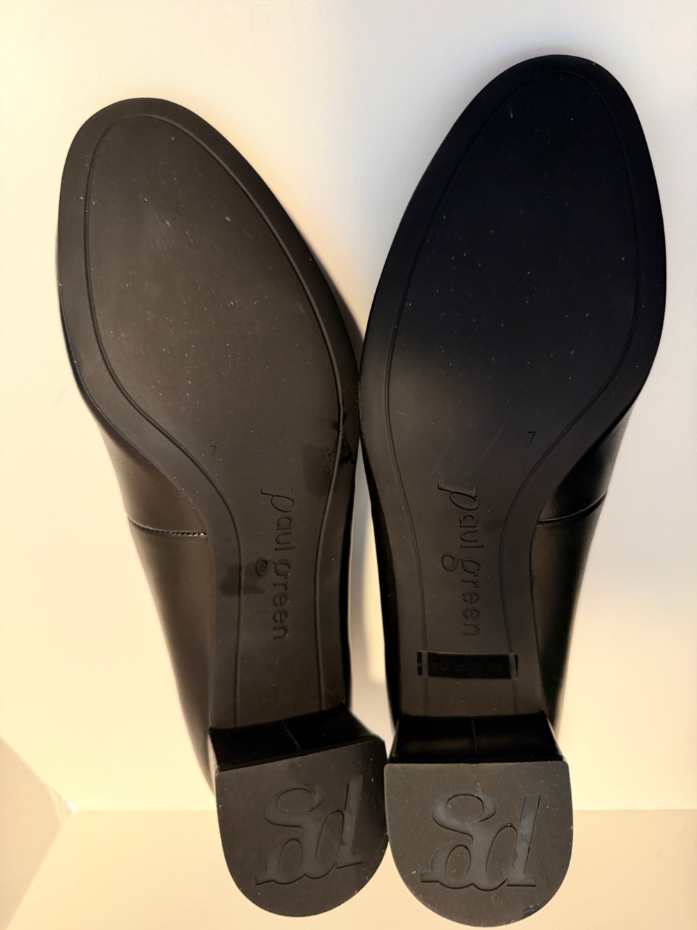 Paul Green Samona
Nappa Leather Black Pump 9.5 - Picture 6 of 12